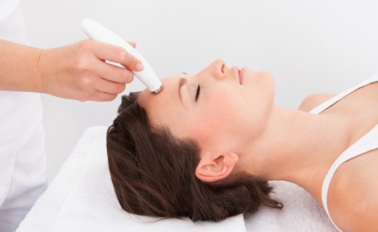Microdermabrasion: When the Usual Post-Summer Treatments Aren’t Enough